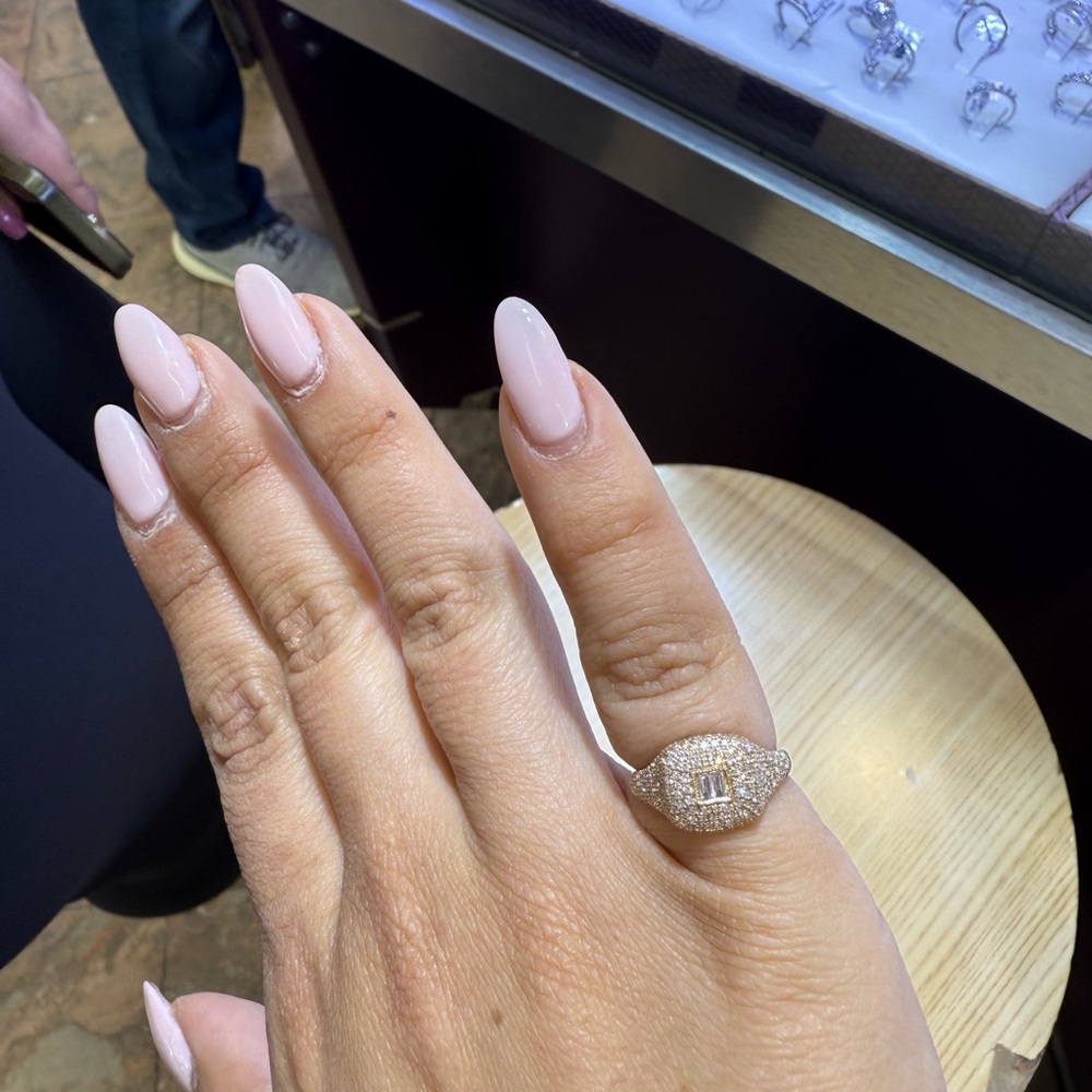 💎 Yellow Gold and pave  Diamond Pinky Ring